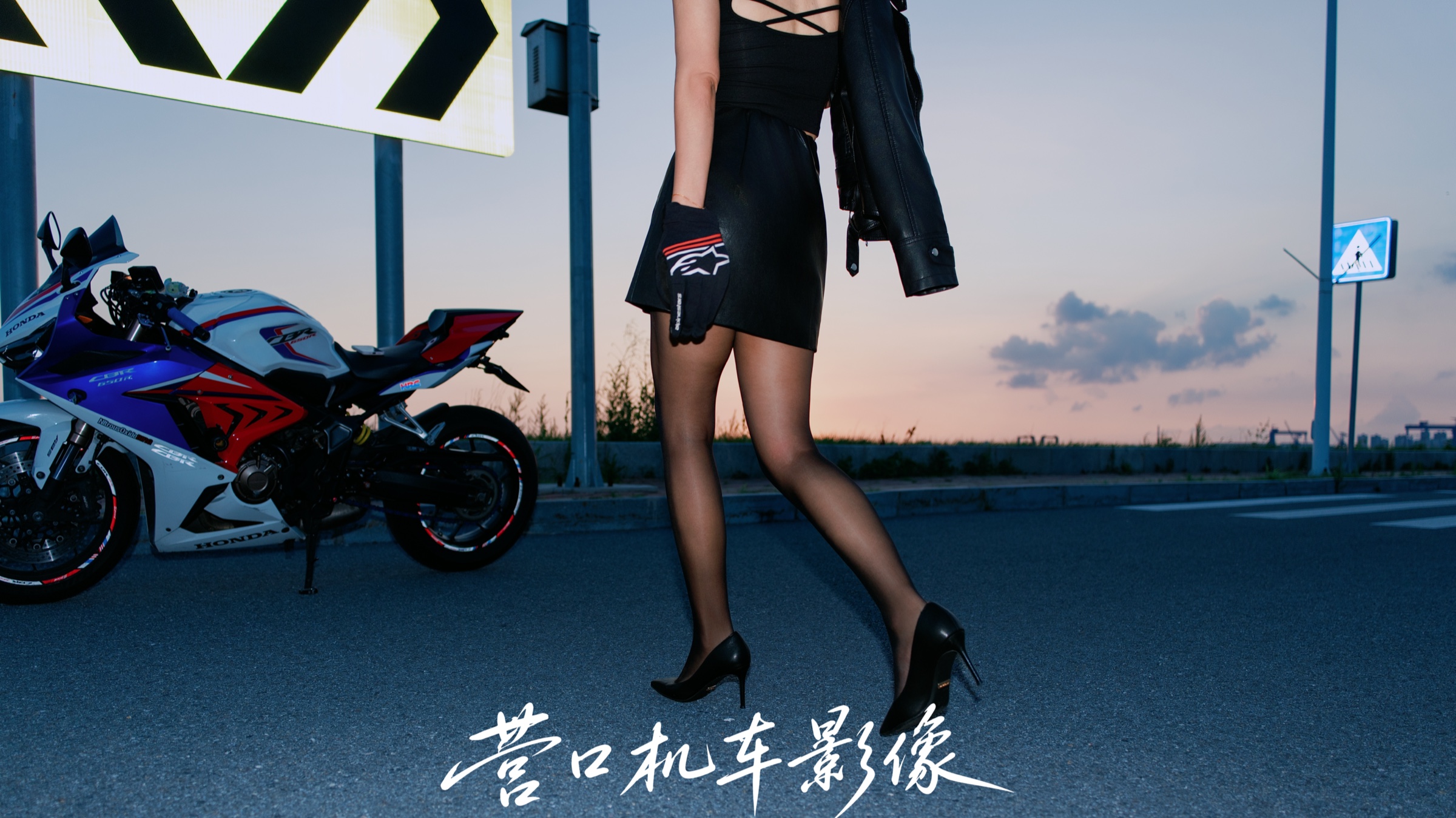 月夜引擎机车摄影作品 10